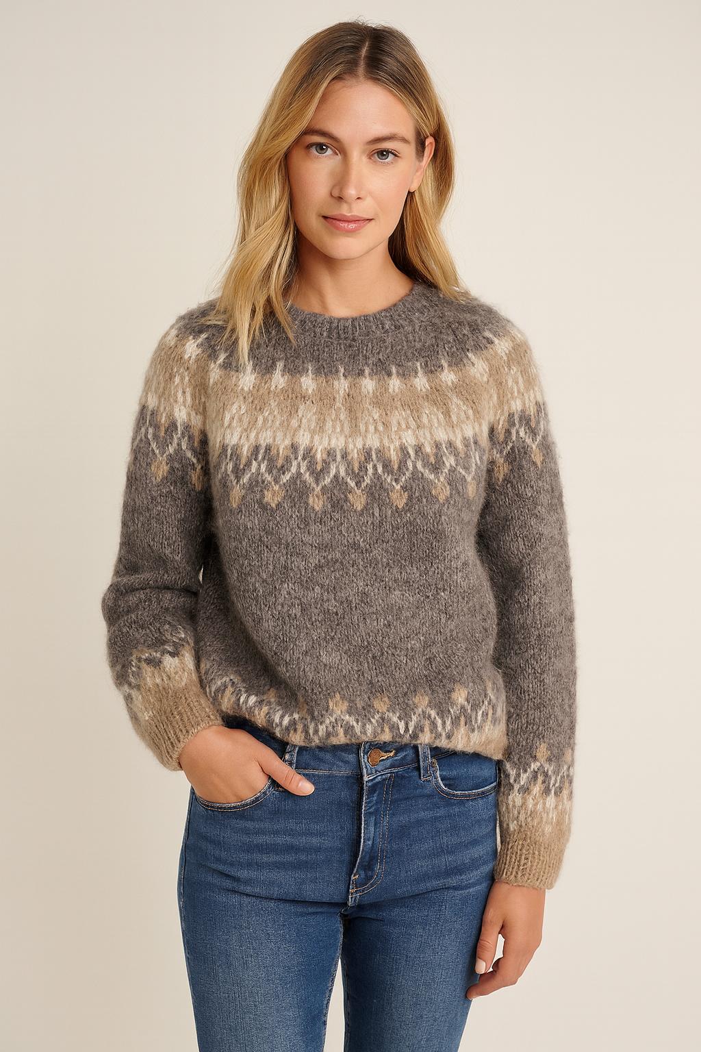 ARIA™ - COZY MOHAIR SWEATER