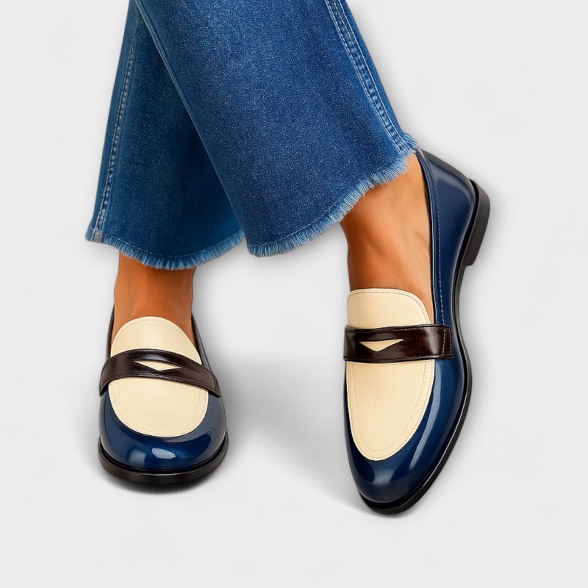 CLAUDIA - CONTRAST LOAFERS