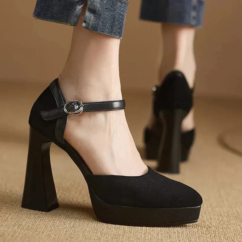 CELESTE - ELEGANT PUMPS