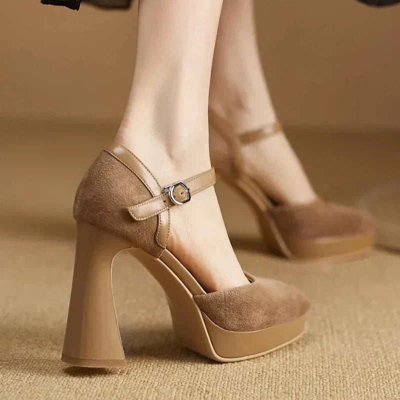 CELESTE - ELEGANT PUMPS